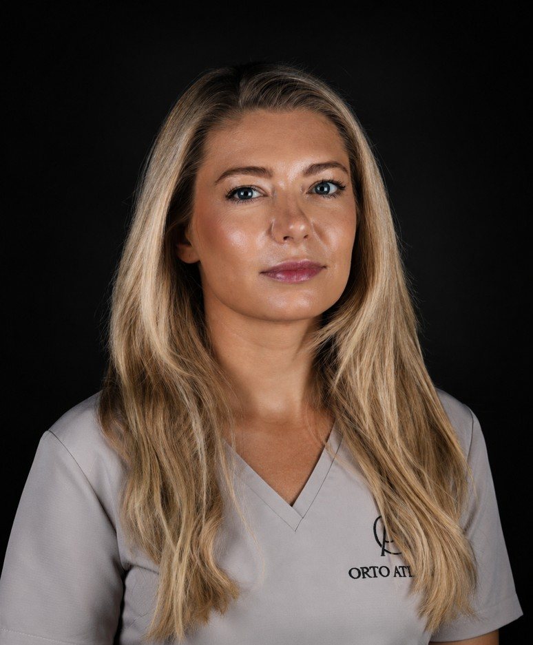 lek. dent. Izabela Makarewicz